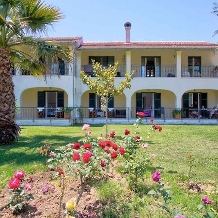 La Casa De Dalia Hotel Lefkími Kültér fotó