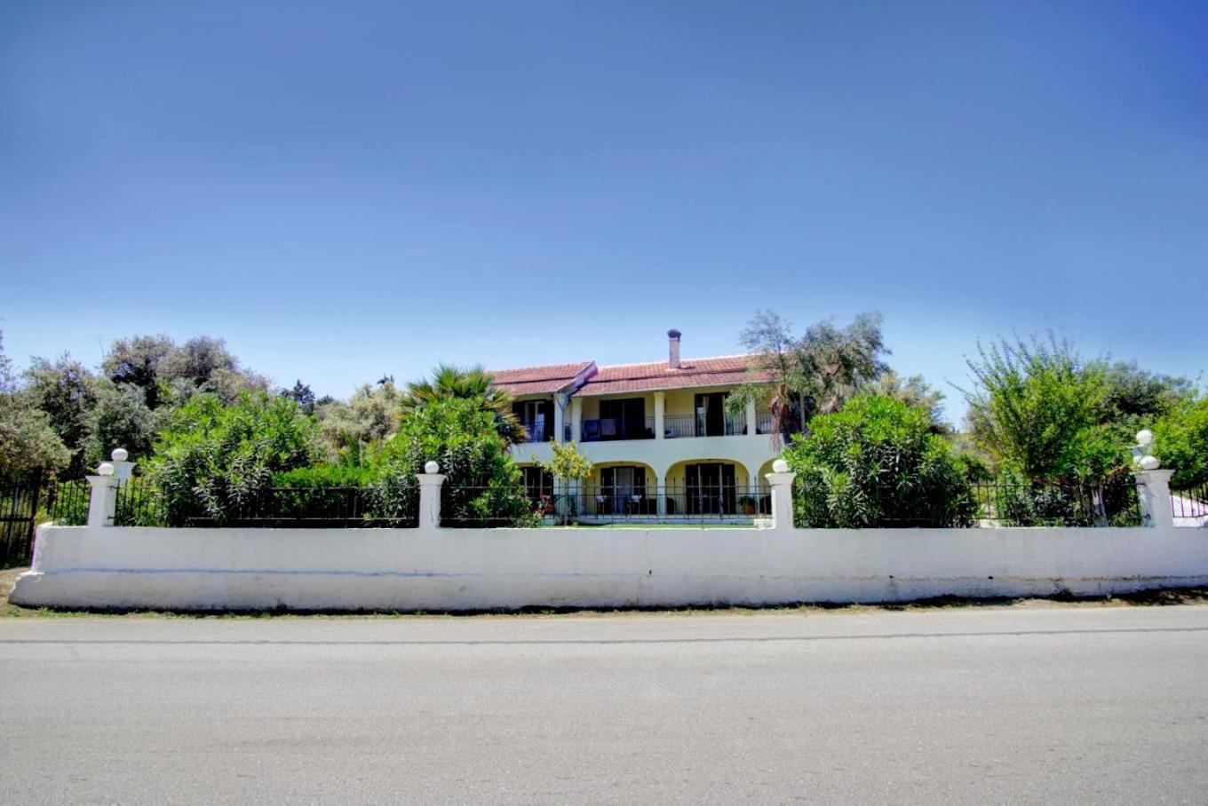 La Casa De Dalia Hotel Lefkími Kültér fotó