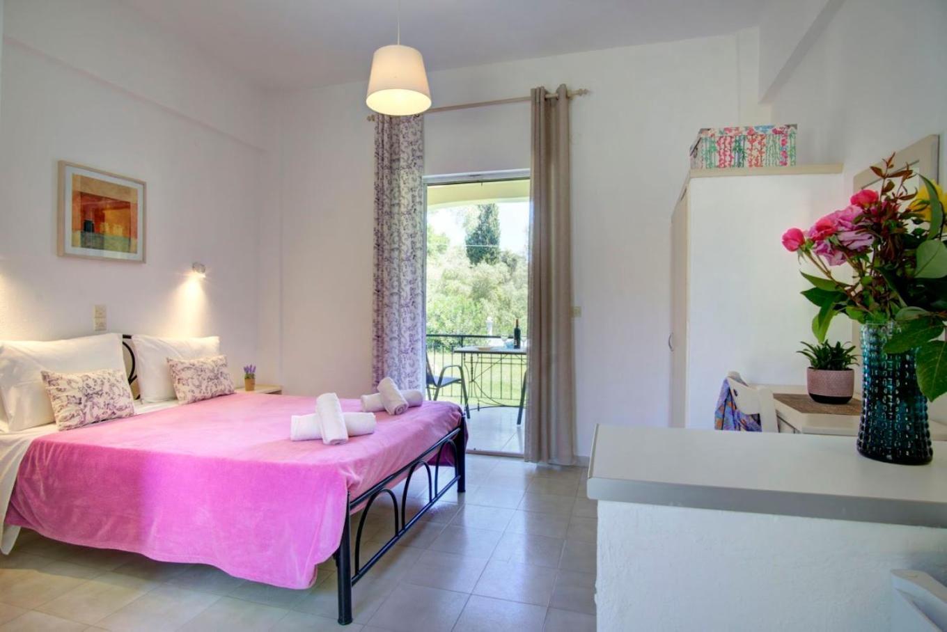 La Casa De Dalia Hotel Lefkími Kültér fotó